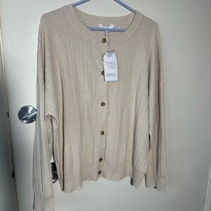 TIME AND TRU PLUS WOMEN CREAM SWEATER  SIZE XXXL